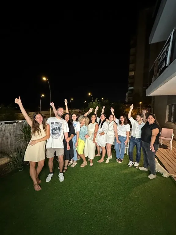 סרטון ממסיבת הסיום של מחזור NLP מאסטר